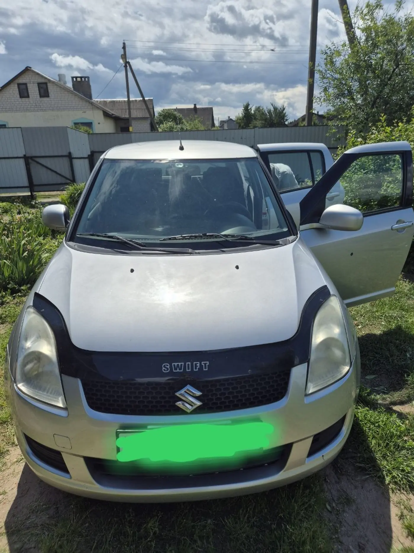 Suzuki Swift III, 2009
