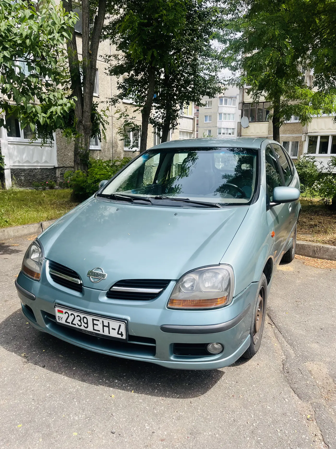 Nissan Almera Tino I, 2000