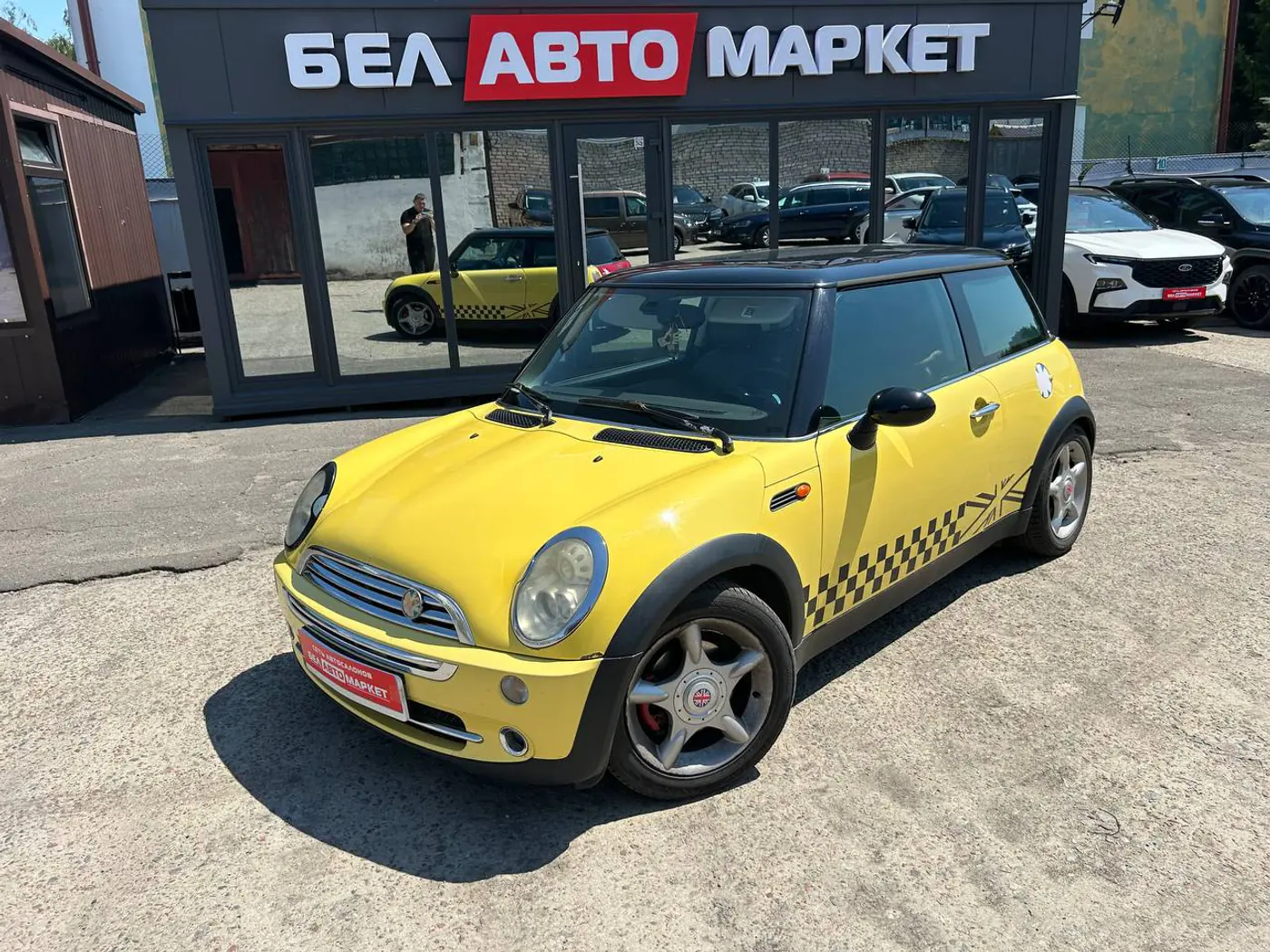 MINI Cooper I (R50), 2005