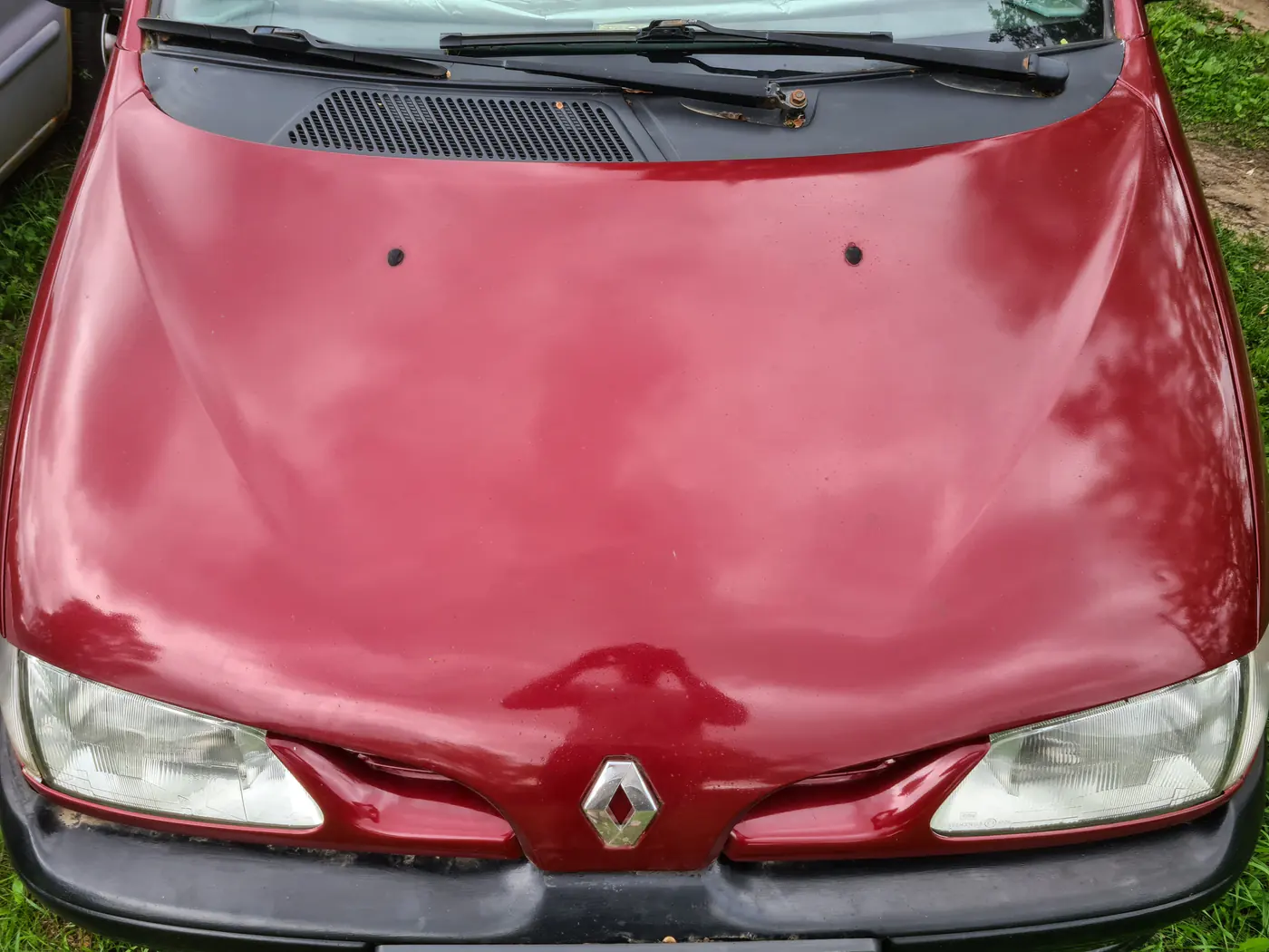 Капот к Renault Scenic 1997
