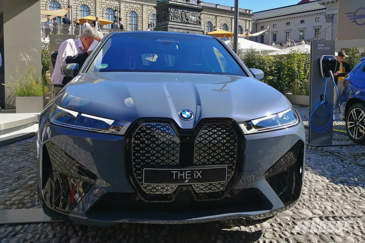 Новый BMW X5: спорная внешность, бензин, дизель и электричество