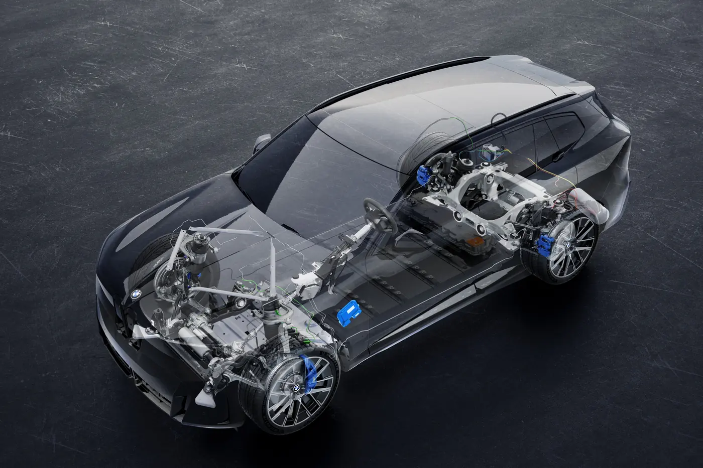 Новый BMW X5: спорная внешность, бензин, дизель и электричество