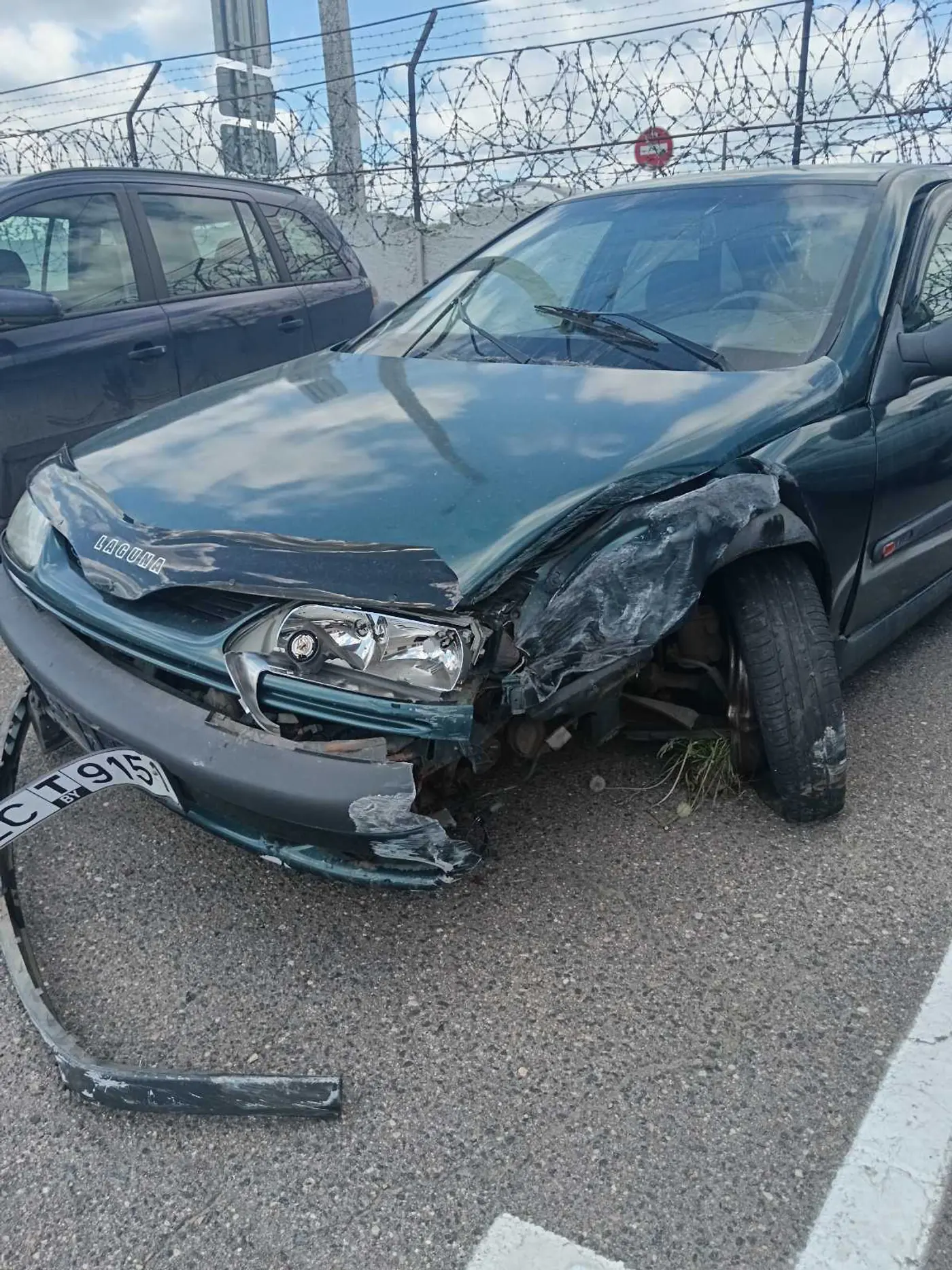 Авто на разбор Renault Laguna 1998