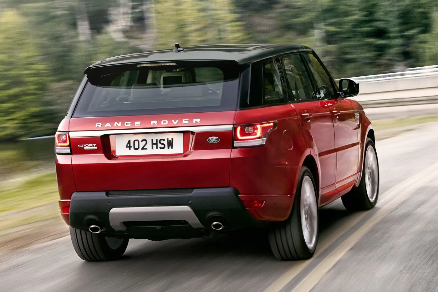 Два десятилетия «внедорожного спорта»: англичане отметили юбилей Range Rover Sport