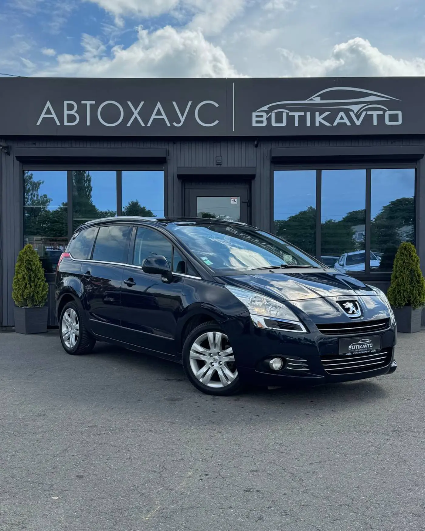 Peugeot 5008 I, 2011