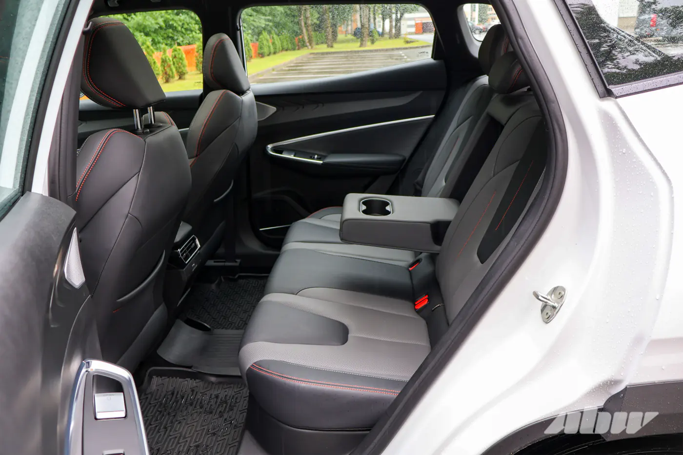 Пять лет спустя: стоит ли менять проверенный временем Geely Coolray на новый Geely Cityray