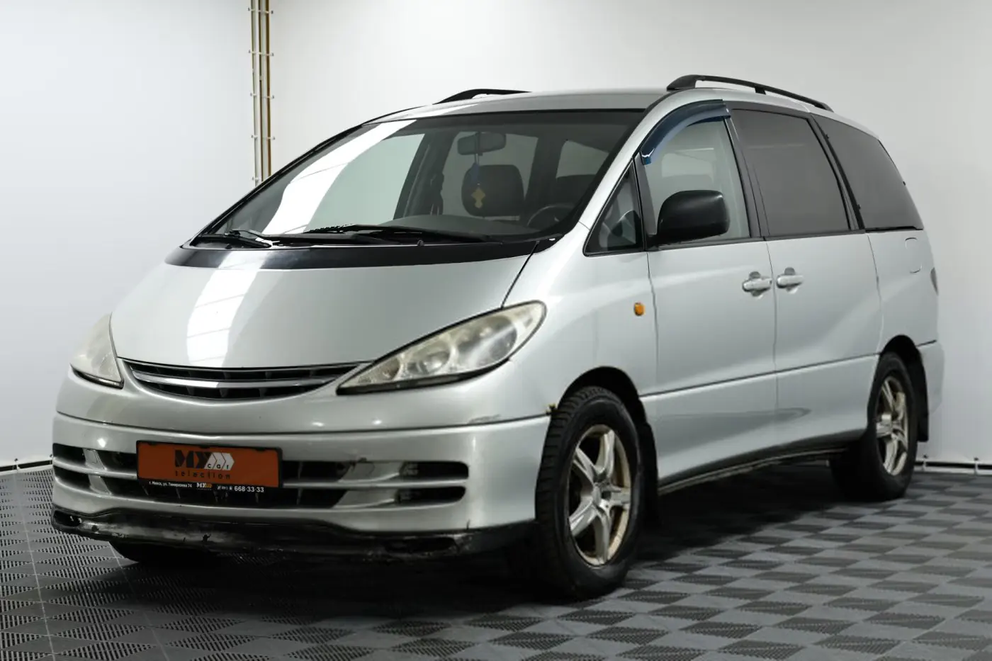 Toyota Previa II (XR30, XR40), 2001