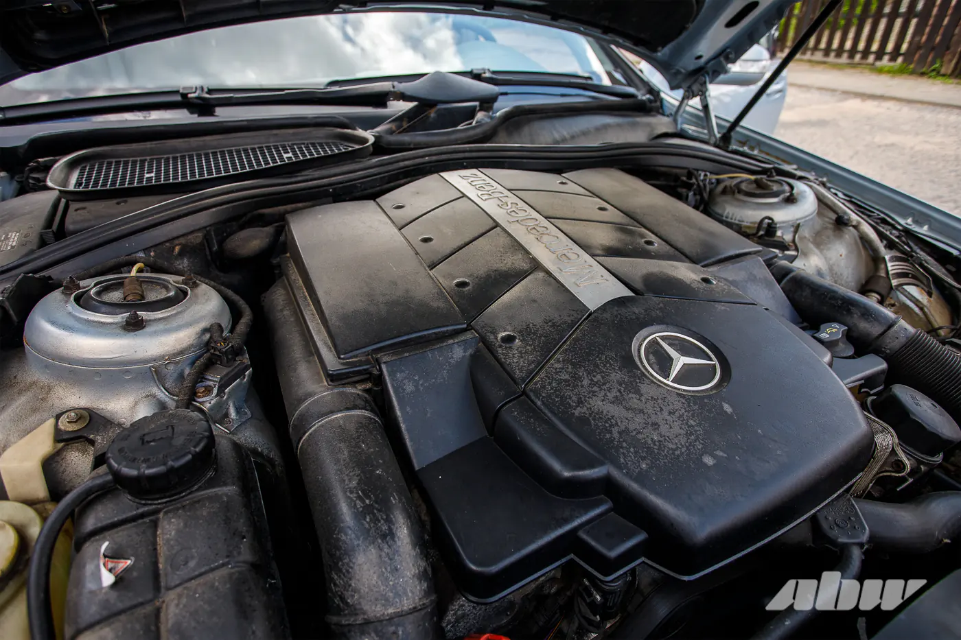 Неправильный «пятисотый»: почему Mercedes-Benz W220 стал изгоем S-класса