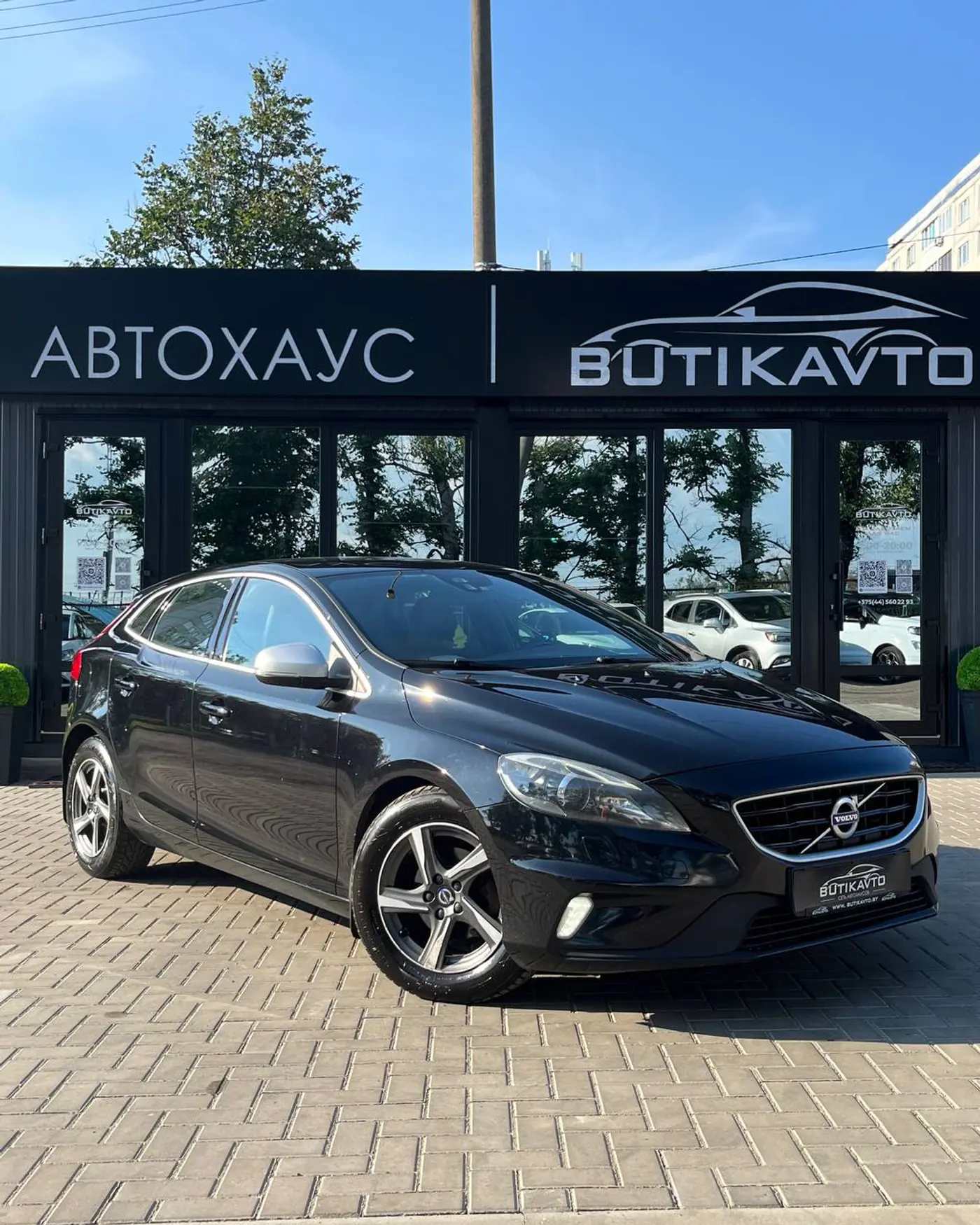 Volvo V40 II, 2015