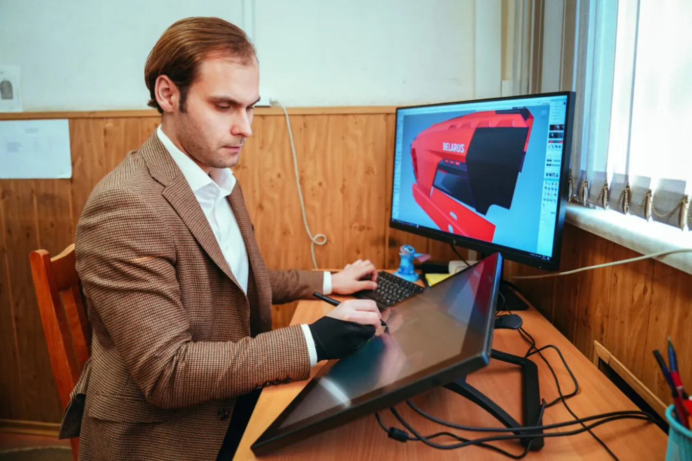 МТЗ откроет в БНТУ лабораторию с VR-тренажерами