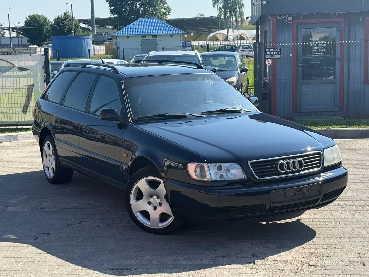 Audi A6 I (C4), 1996