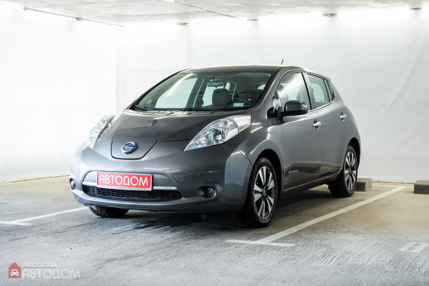 Nissan Leaf I (ZE0/AZE0), 2017