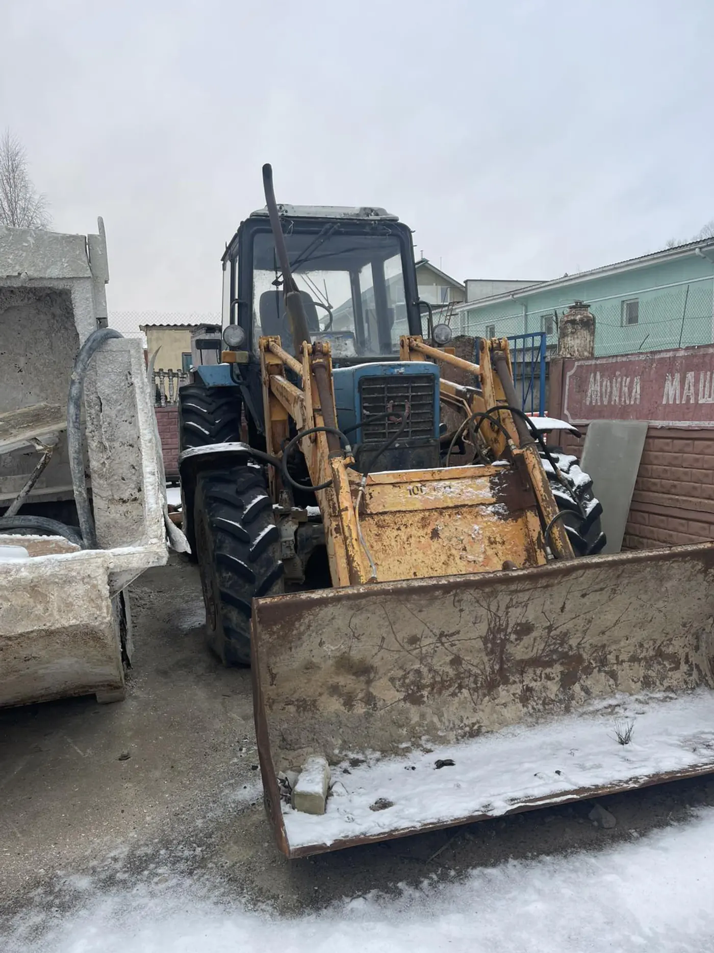 экскаватор-погрузчик Амкодор 702ЕА 2009