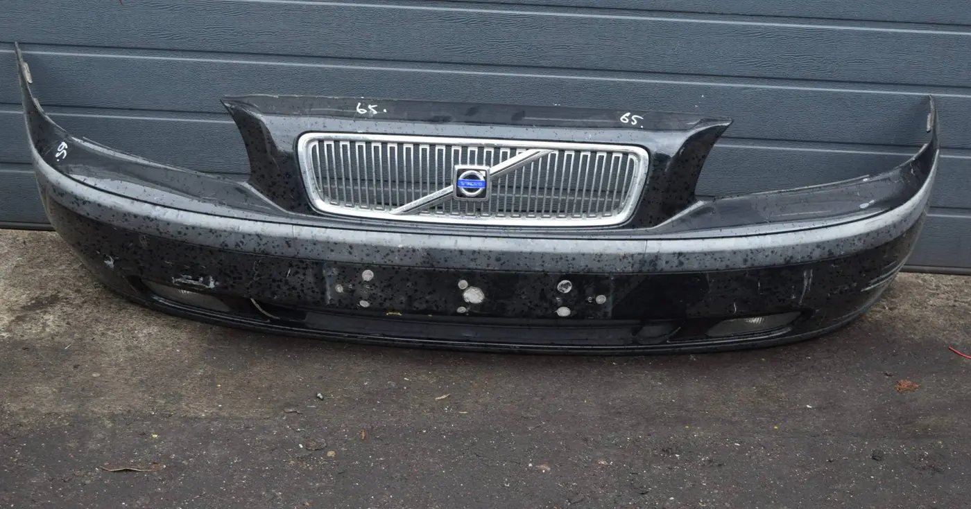 Бампер передний к Volvo V70 2002