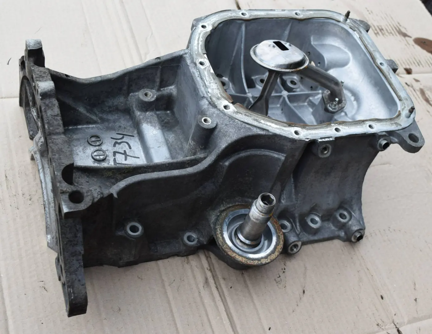 Поддон к Toyota Yaris 2006