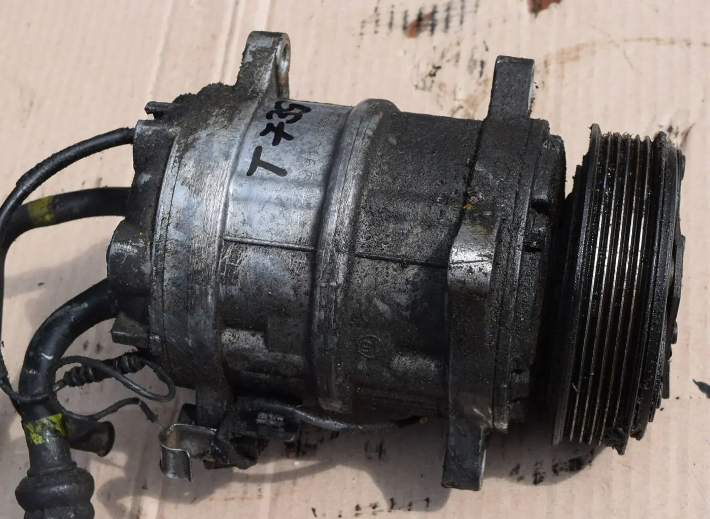 Компрессор кондиционера к Volvo S80 2000