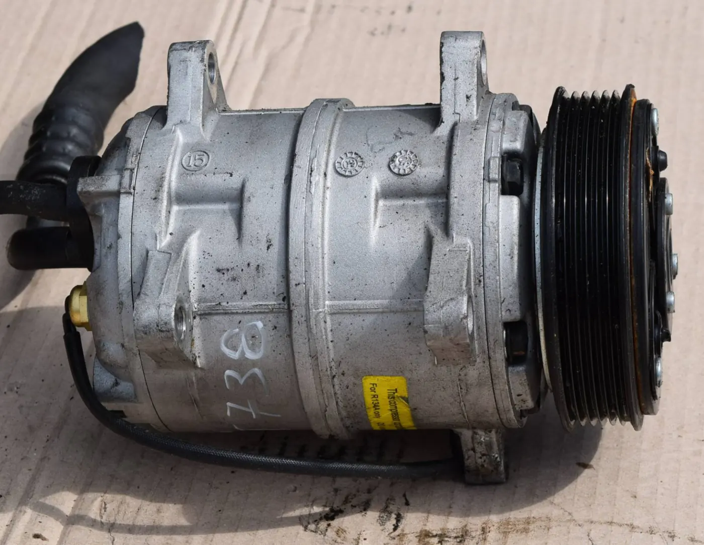 Компрессор кондиционера к Volvo V70 2003