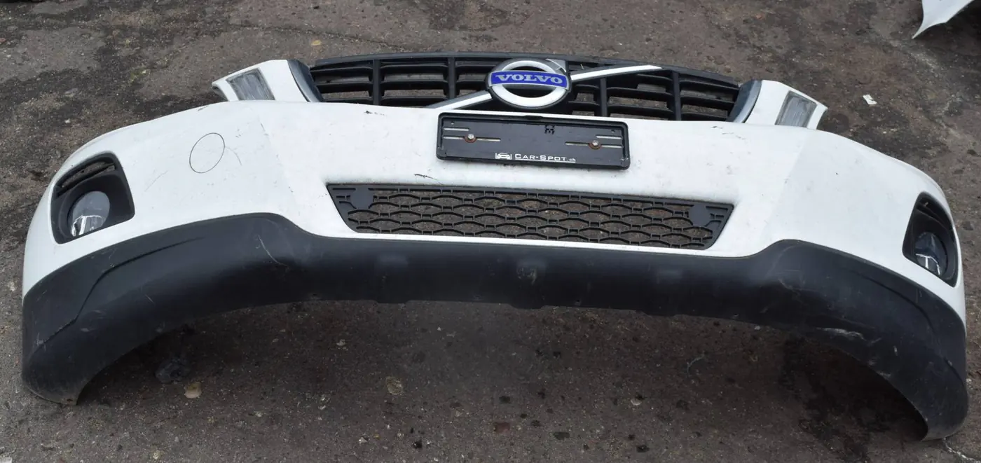 Бампер передний к Volvo XC60 2010