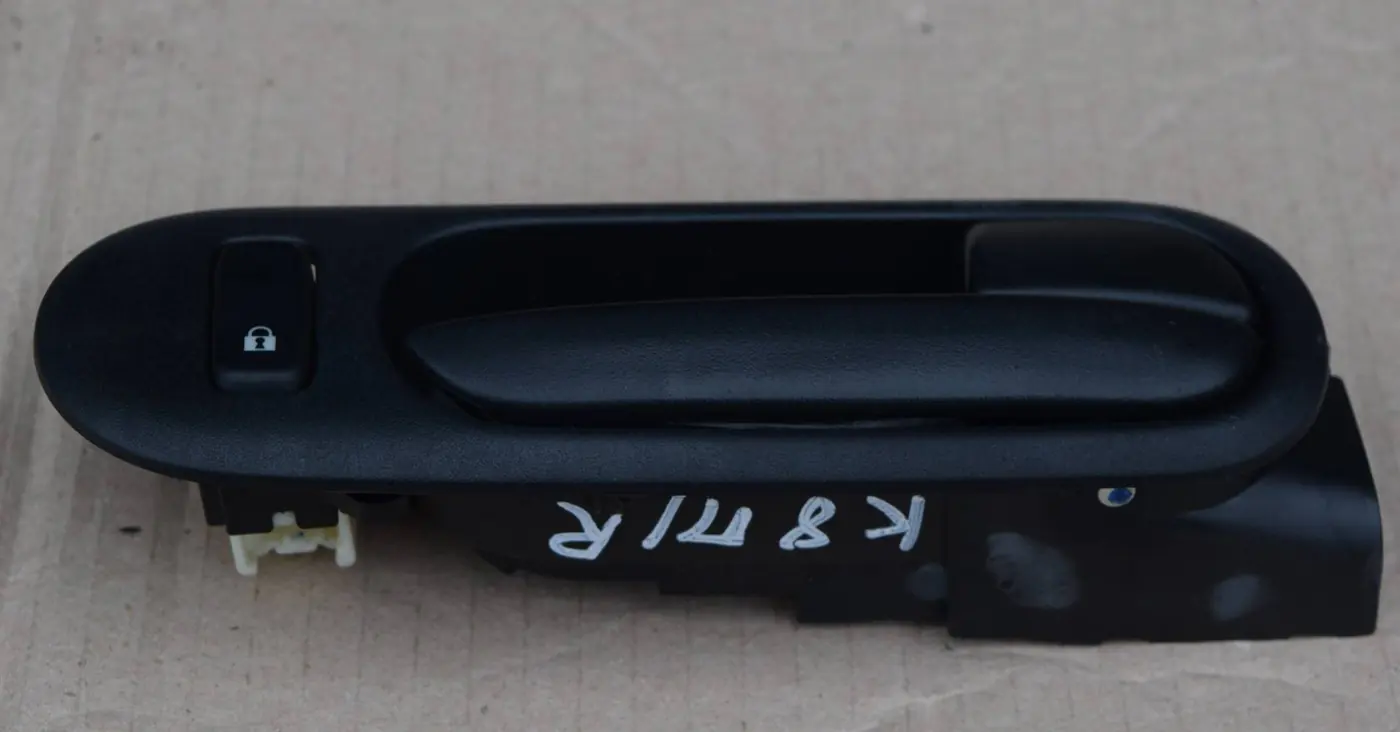 Ручка внутренняя передняя правая к Mazda CX-7 2007
