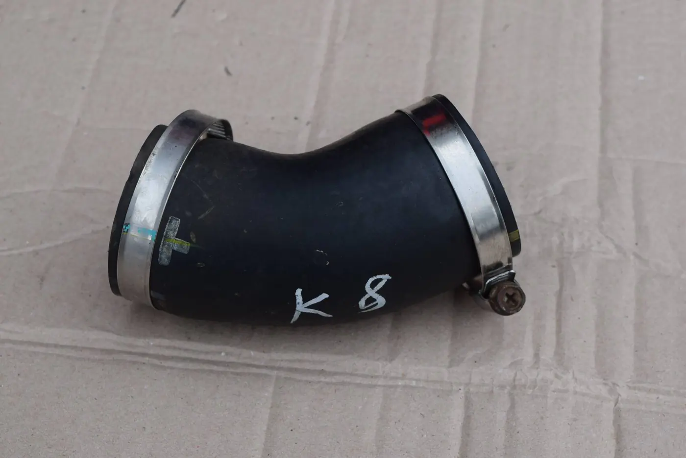 Патрубок интеркулера к Mazda CX-7 2007