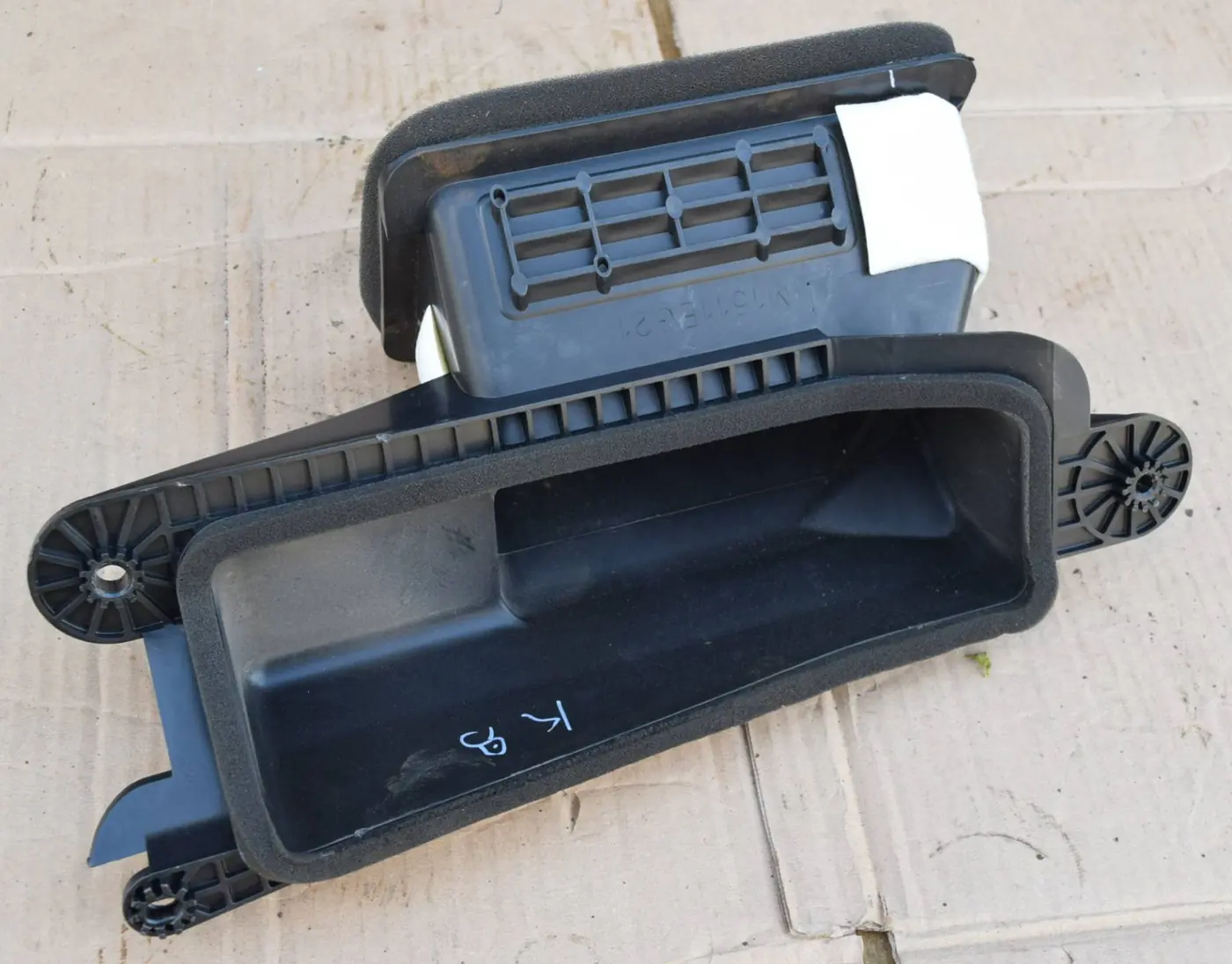 Воздуховод отопителя (печки) к Mazda CX-7 2007