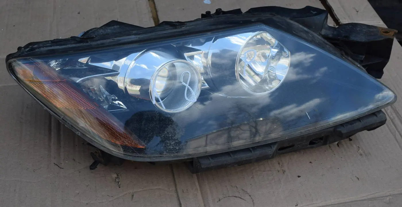 Фара правая к Mazda CX-7 2007