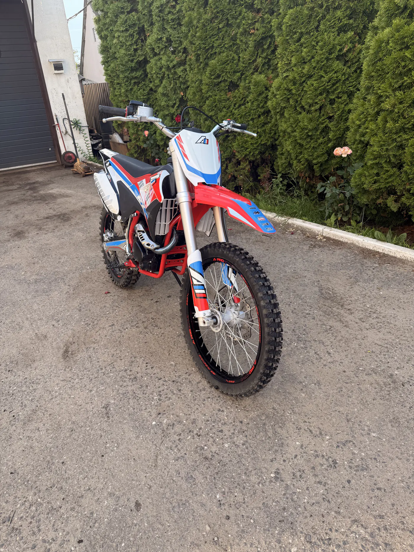 Apollo Dirtbike, 2025