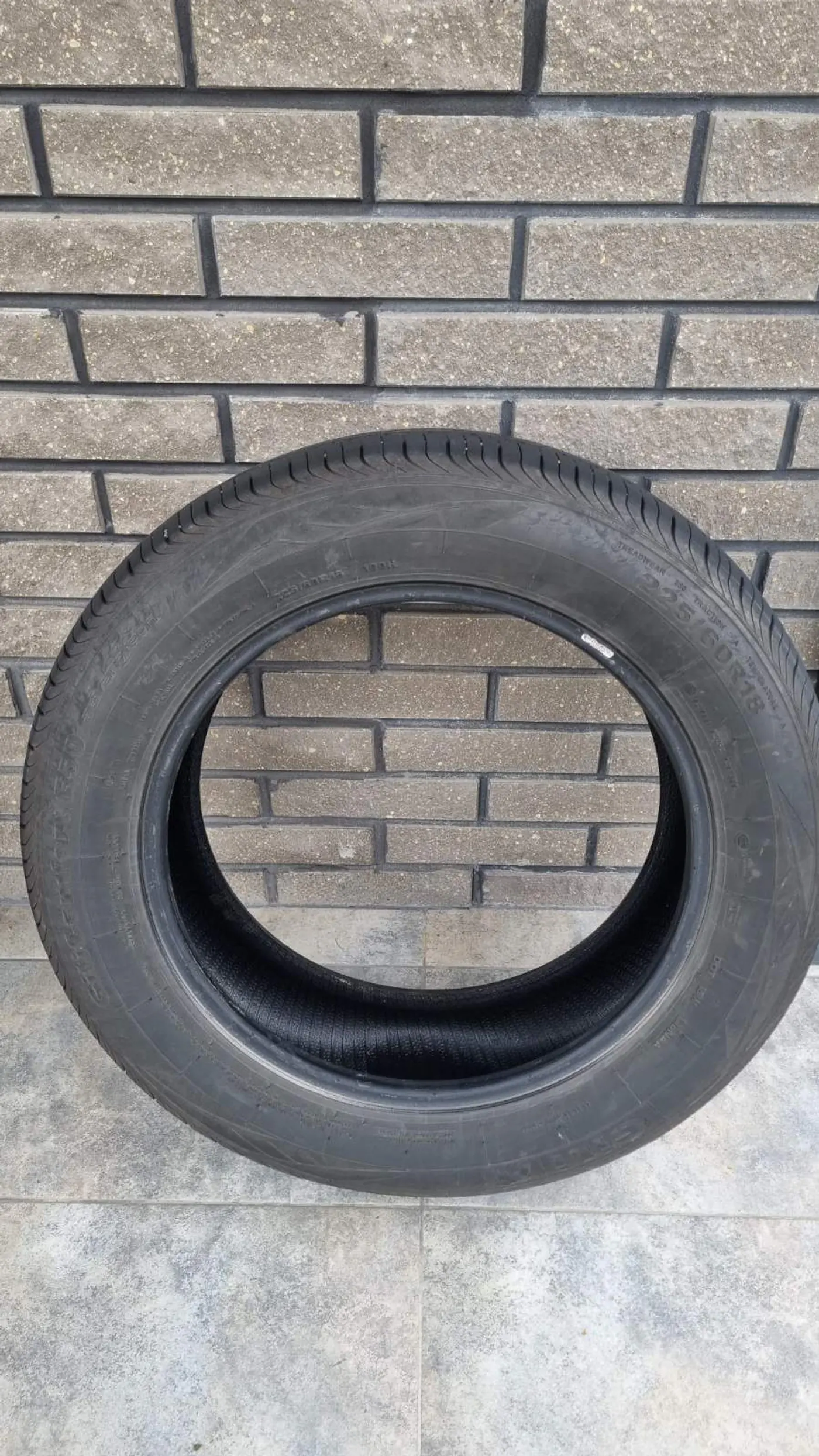 R18 225 60 Giti Comfort F50
