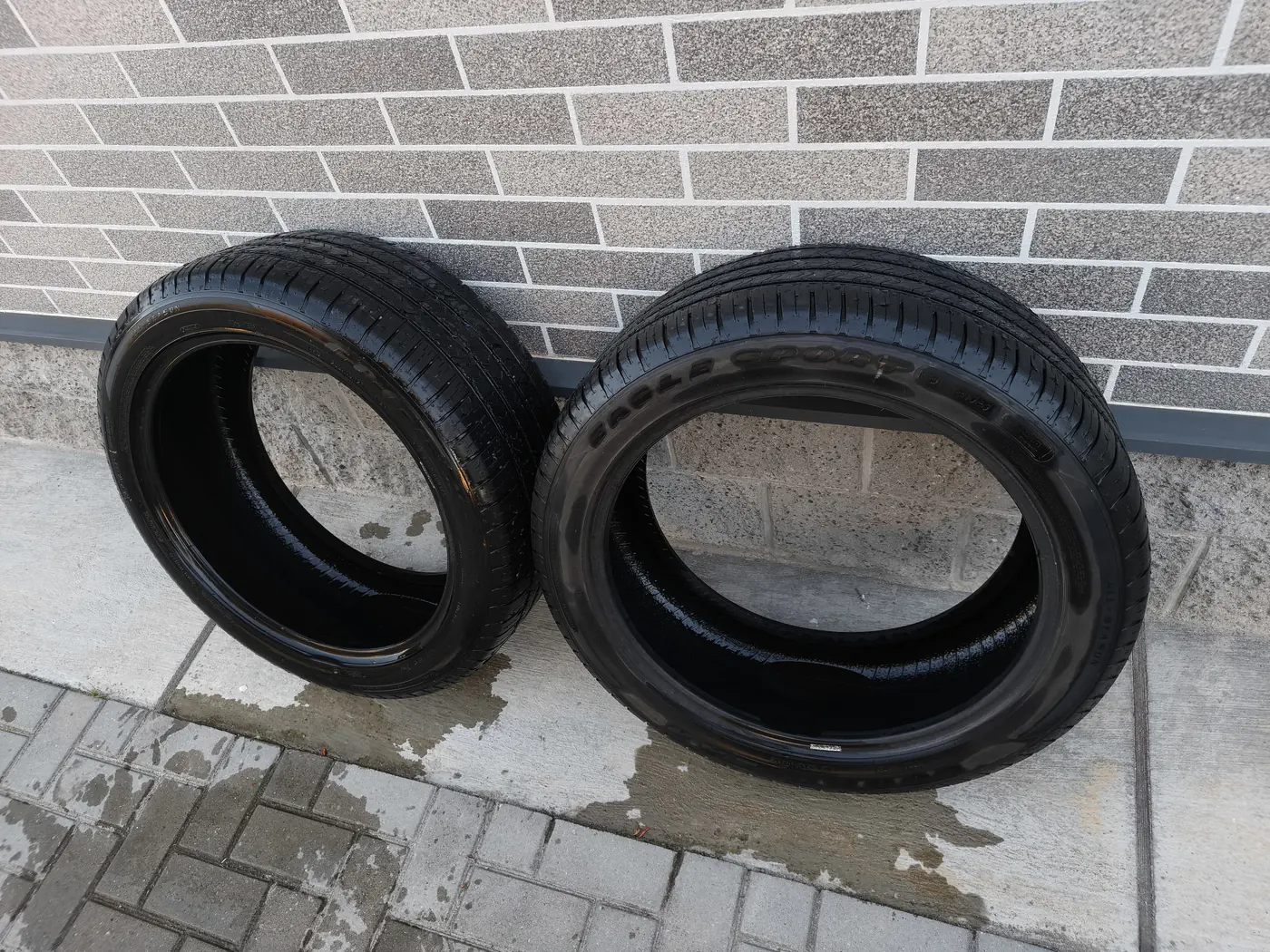 R20 255 45 Goodyear Eagle sport