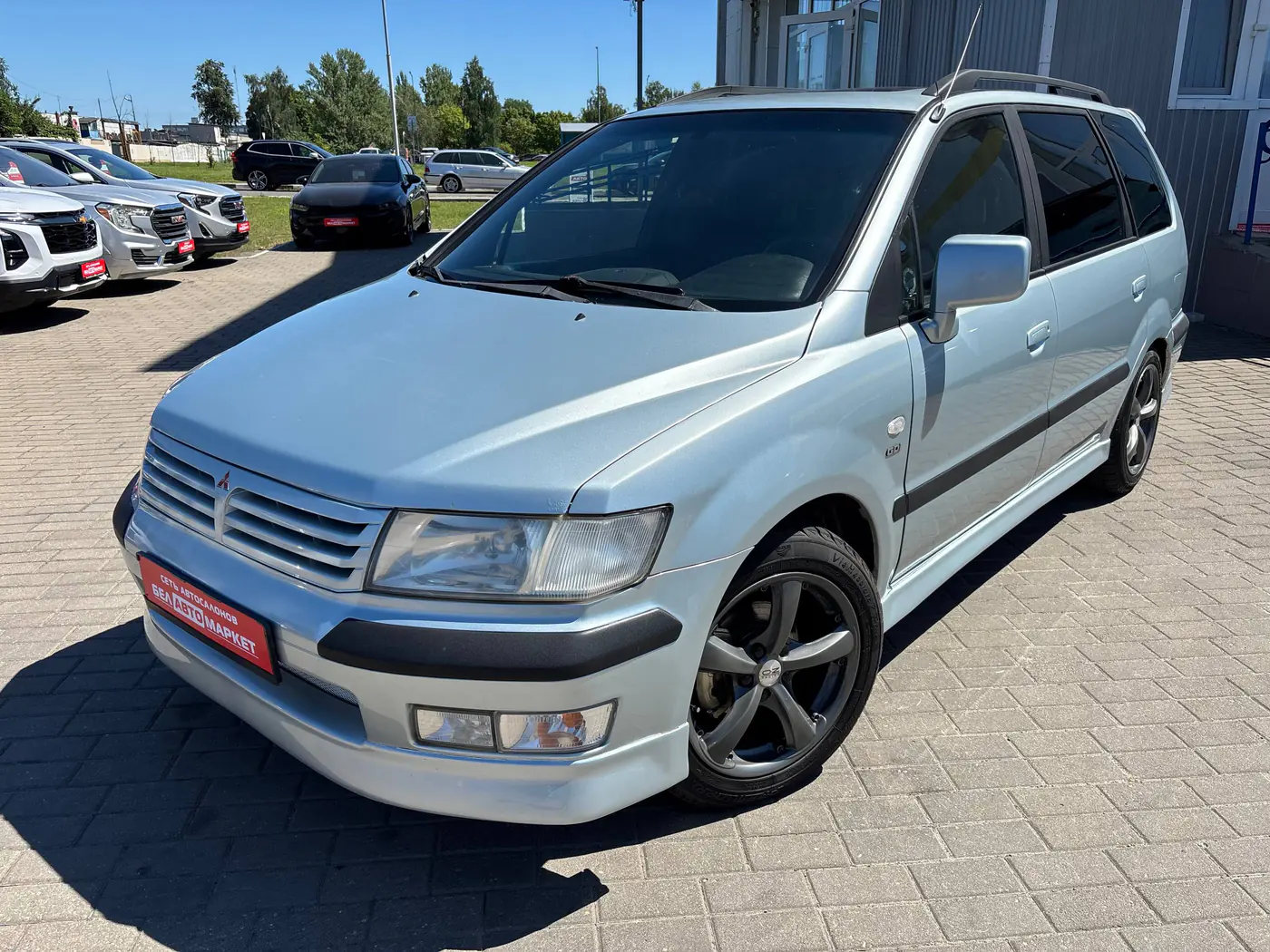 Mitsubishi Space Wagon III, 1999