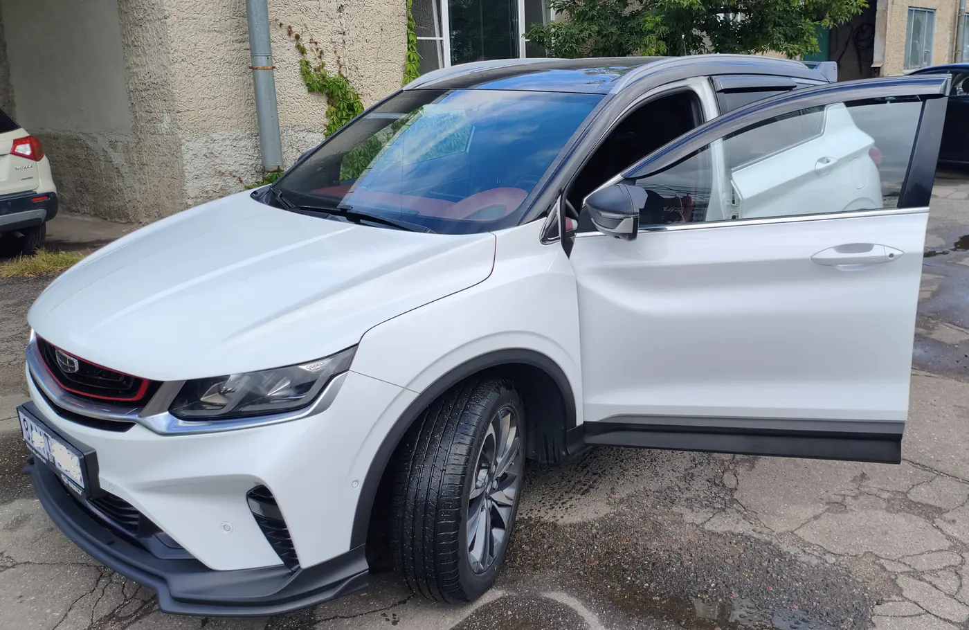 Geely Coolray I, 2021