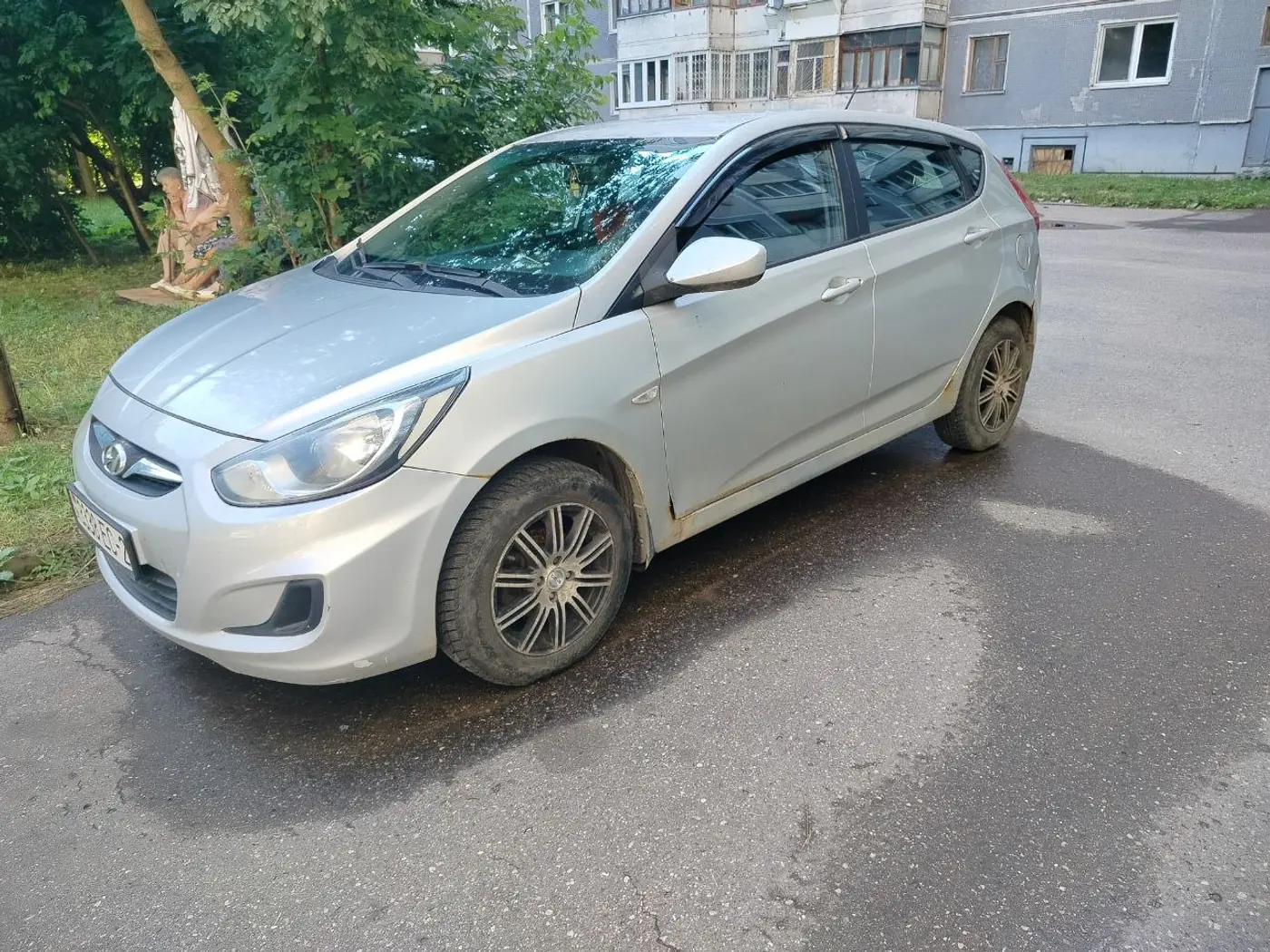 Hyundai Solaris I, 2011
