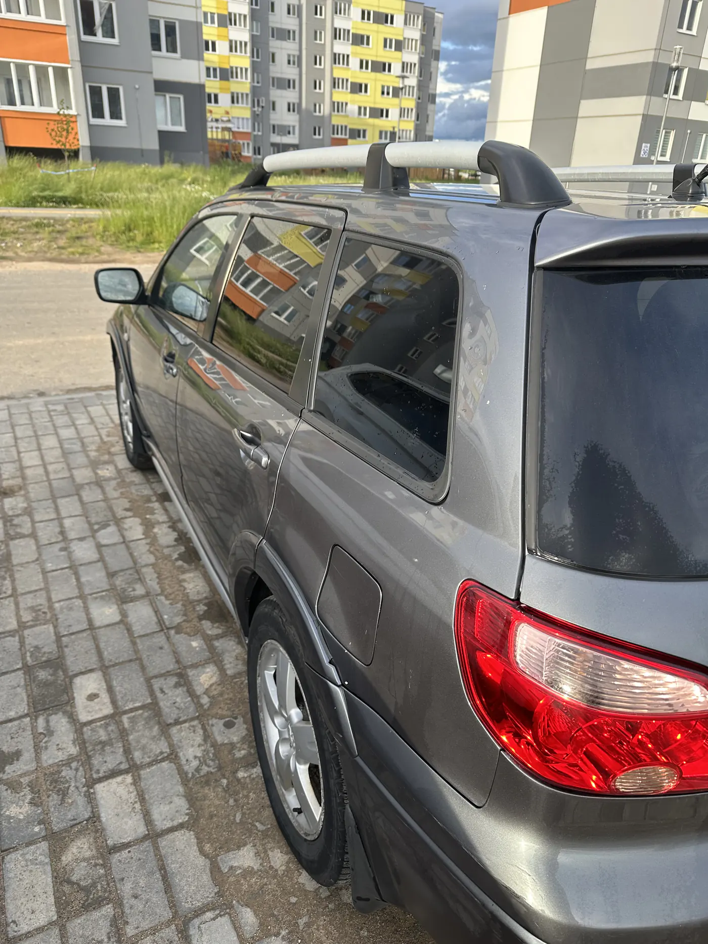 Mitsubishi Outlander I, 2006