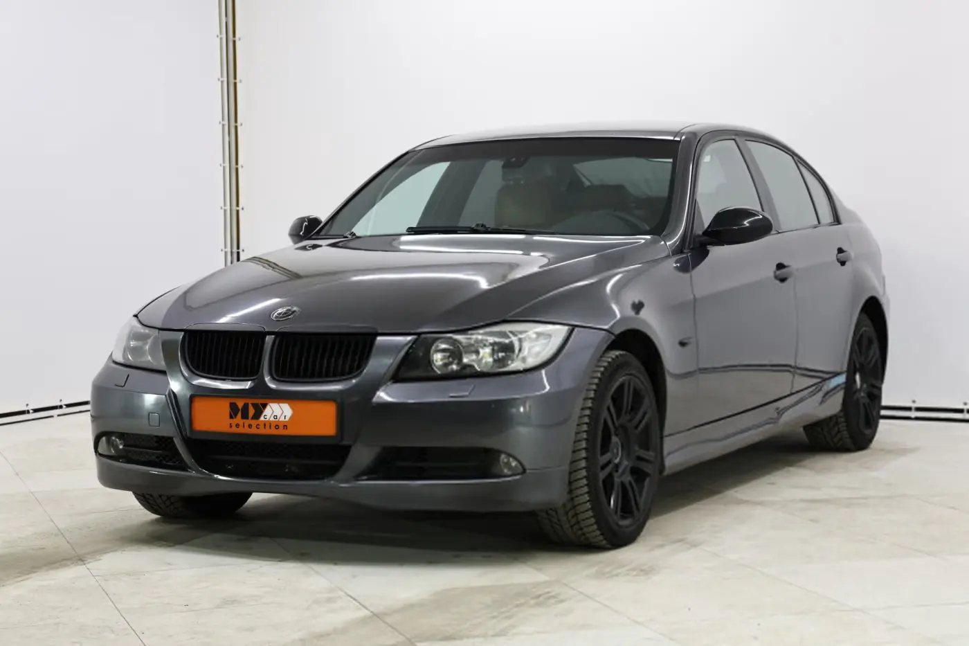 BMW 3 series V (E90/E91/E92/E93), 2005