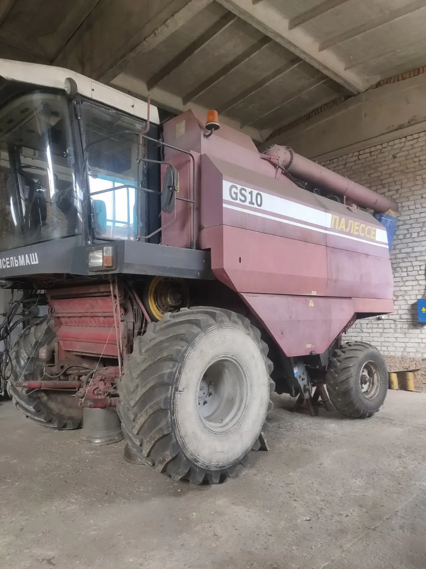 комбайн Гомсельмаш КЗС-7 2009