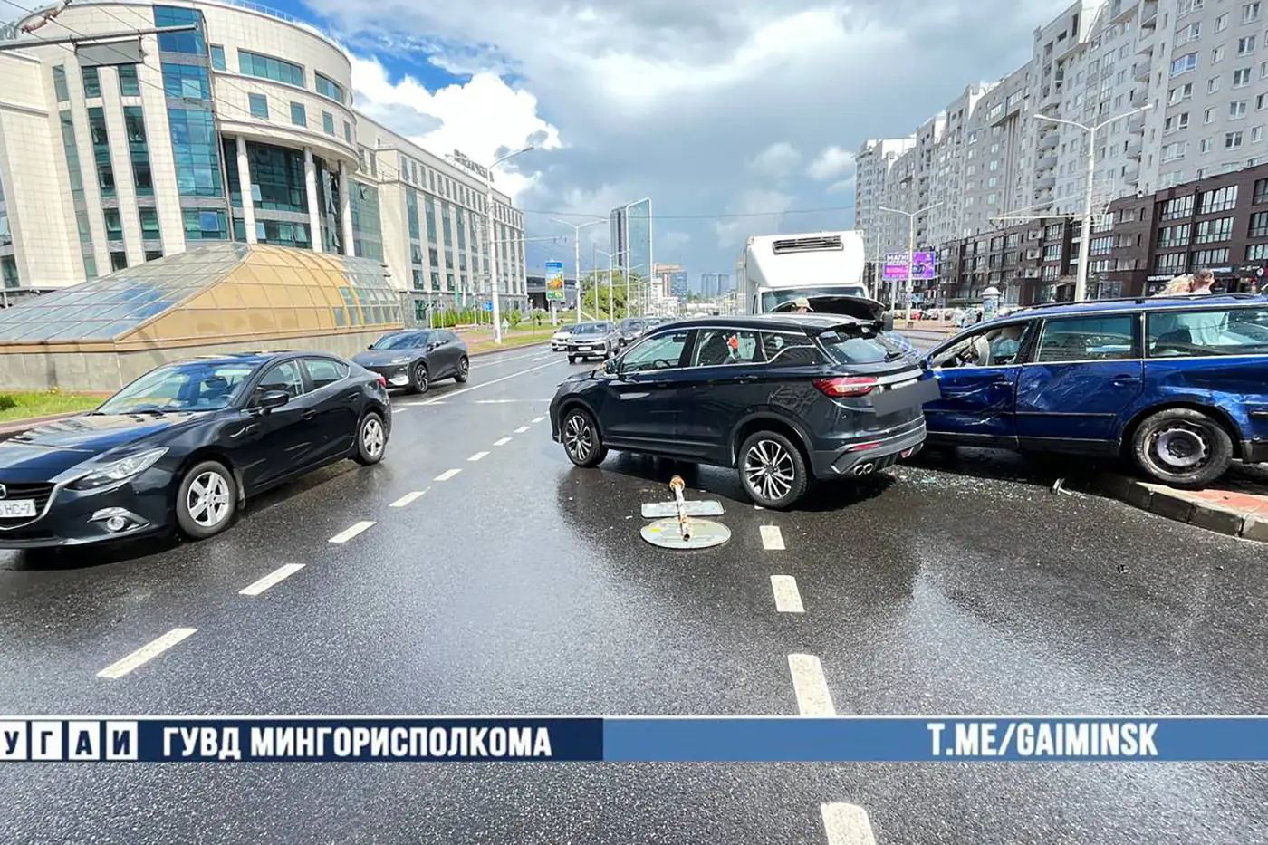 Правая полоса для разворота: как один маневр превратился в массовое ДТП