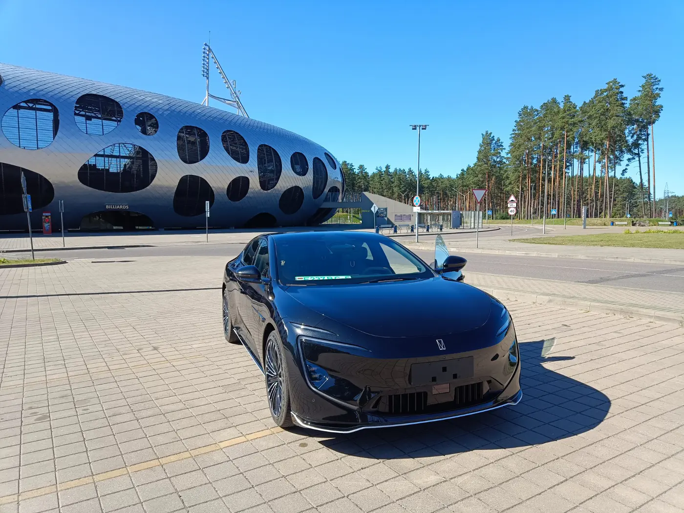 Avatr 12 I, 2025