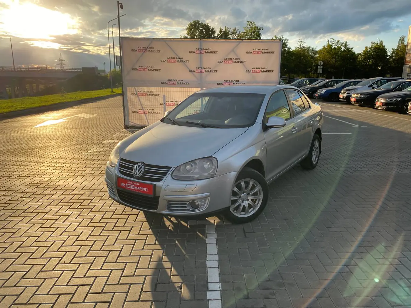 Volkswagen Jetta SportWagen, 2010
