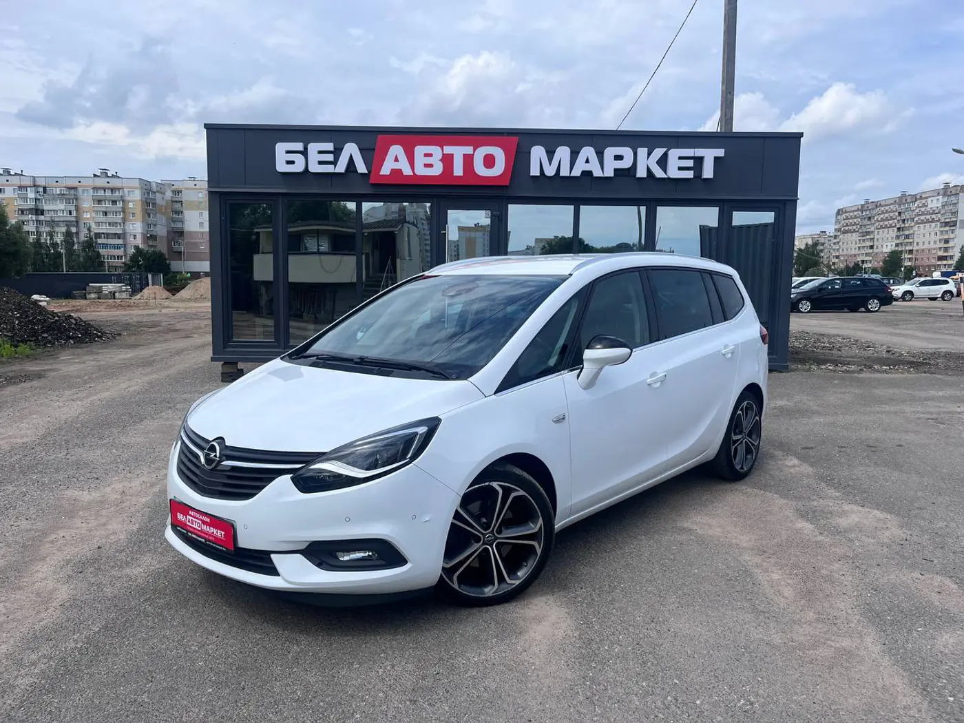 Opel Zafira C Рестайлинг, 2018