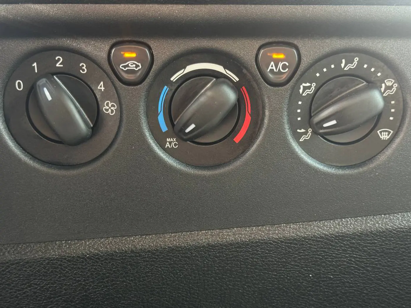Ford Transit 2024