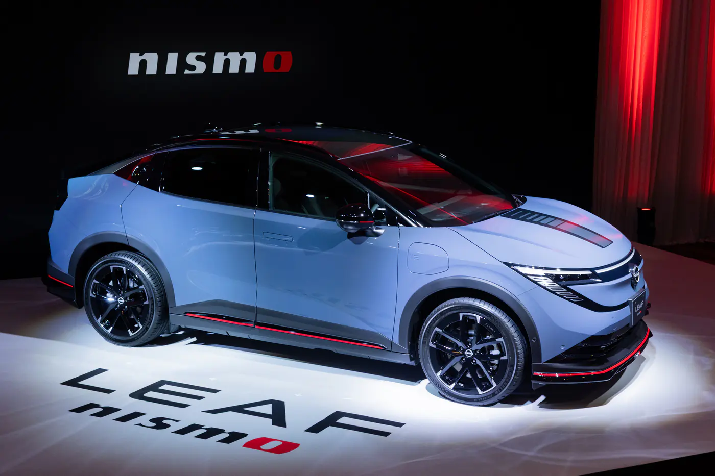 На вершине гаммы: в Японии представлен кроссовер Nissan Leaf Nismo