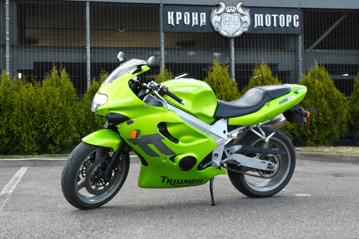 Triumph TT 600, 2000