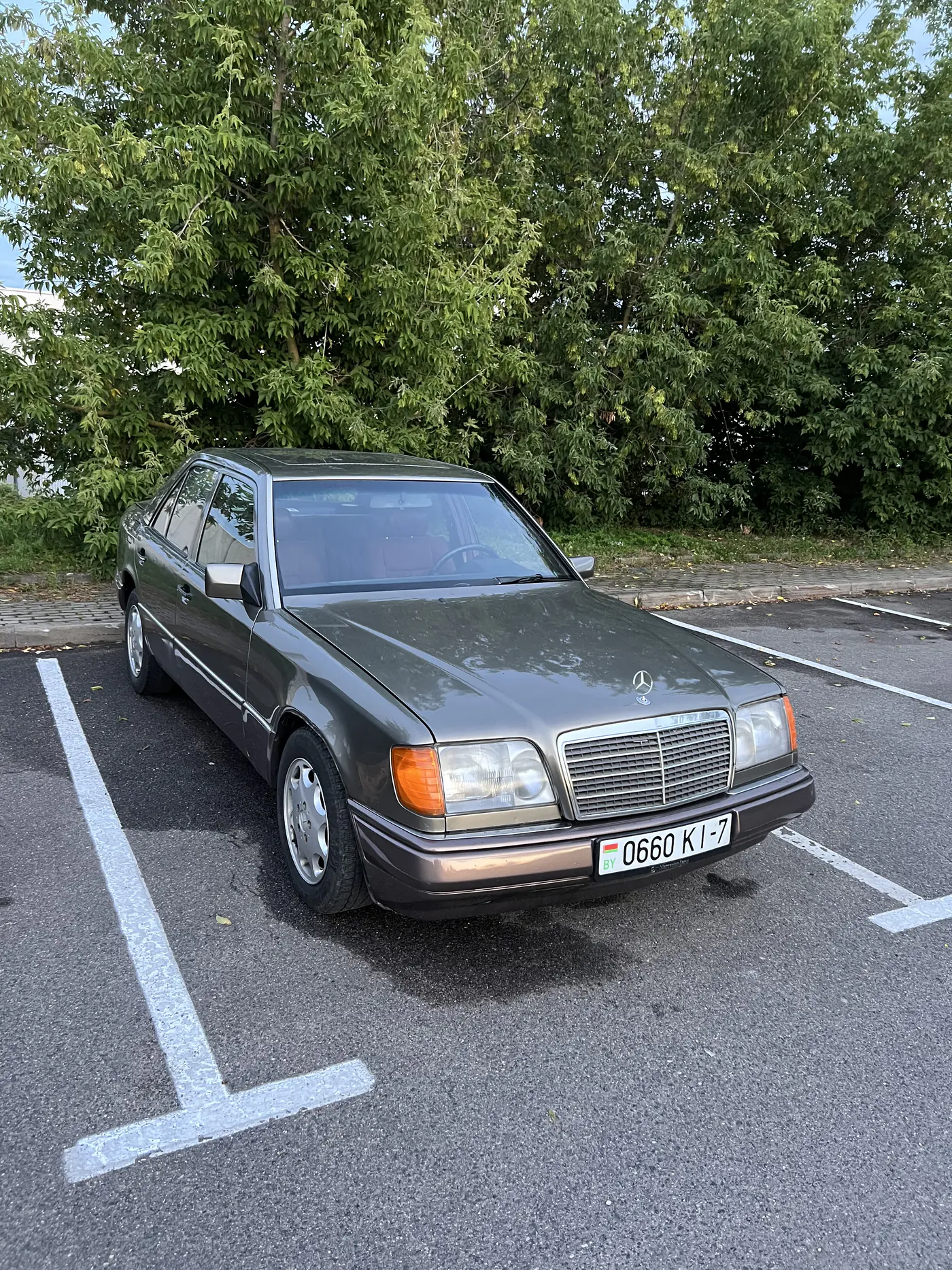Mercedes-Benz E-klasse I (W124), 1994