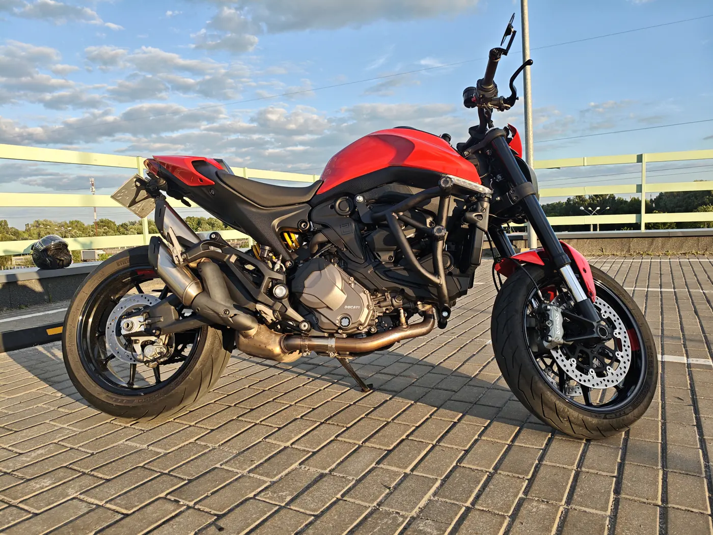 Ducati Monster (2021-н.в.), 2021