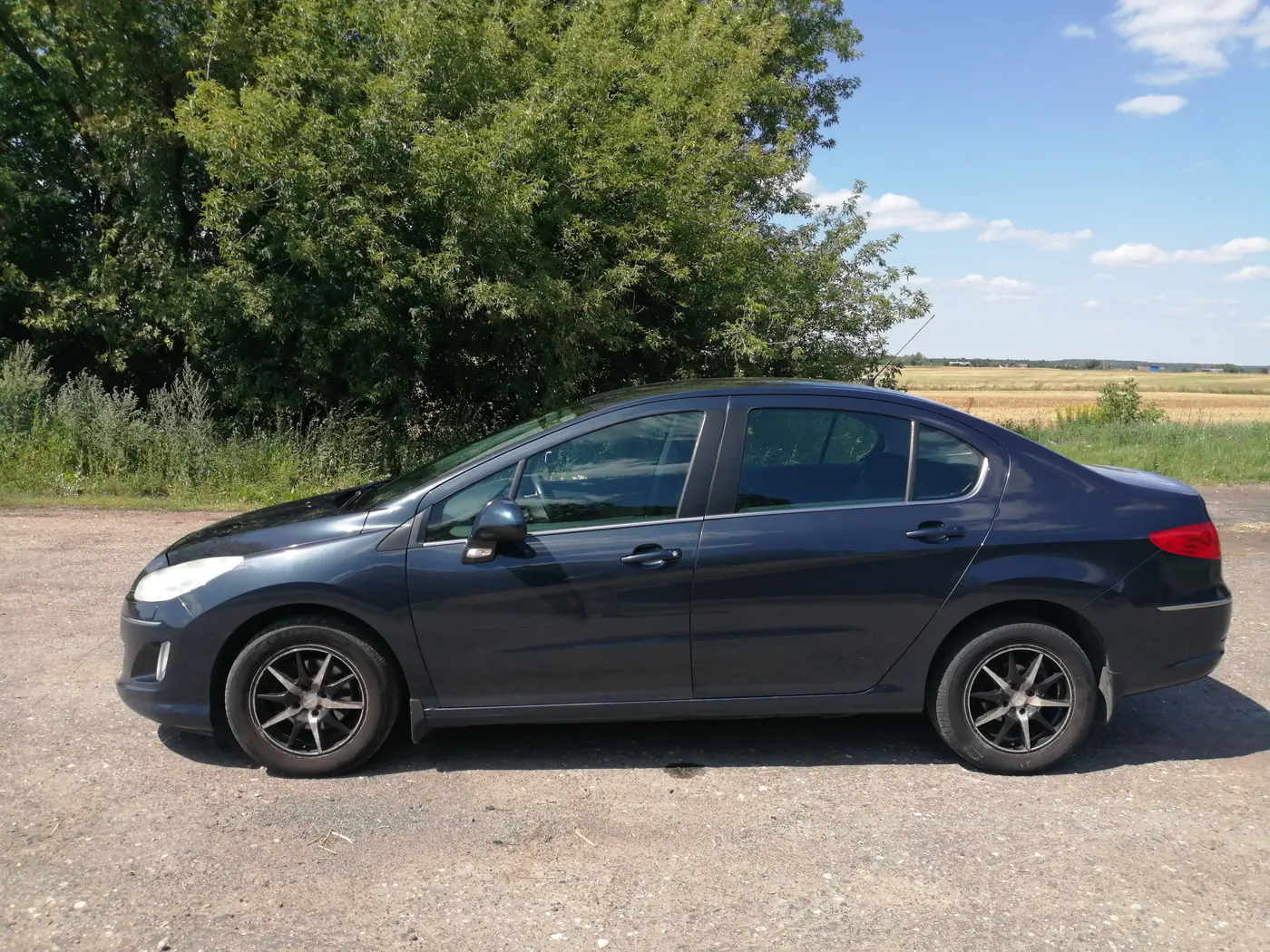 Peugeot 408 I, 2013