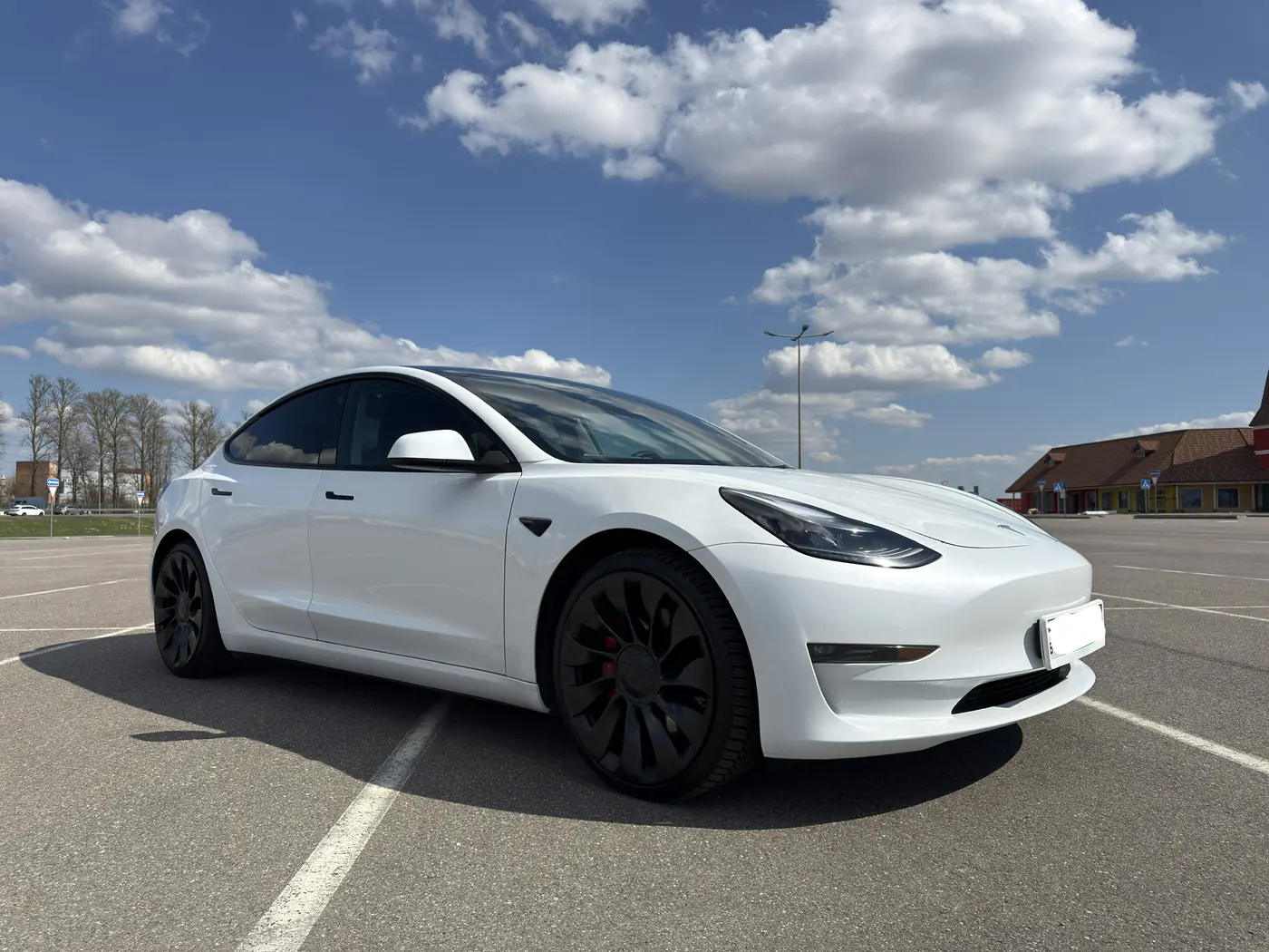 Tesla Model 3 I, 2023