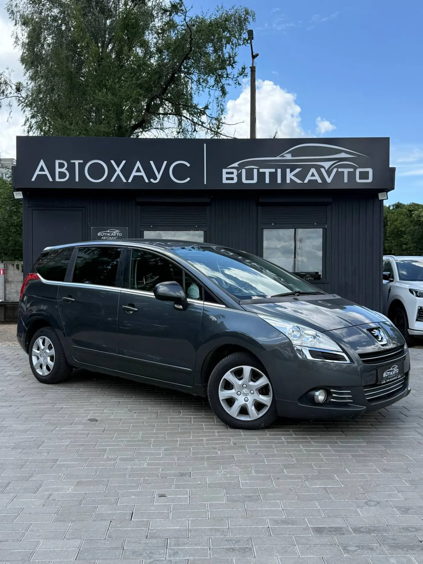 Peugeot 5008 I, 2011