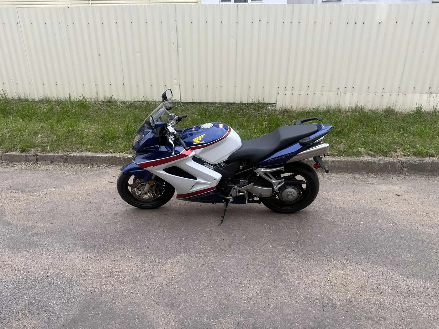 Honda VFR 800, 2007