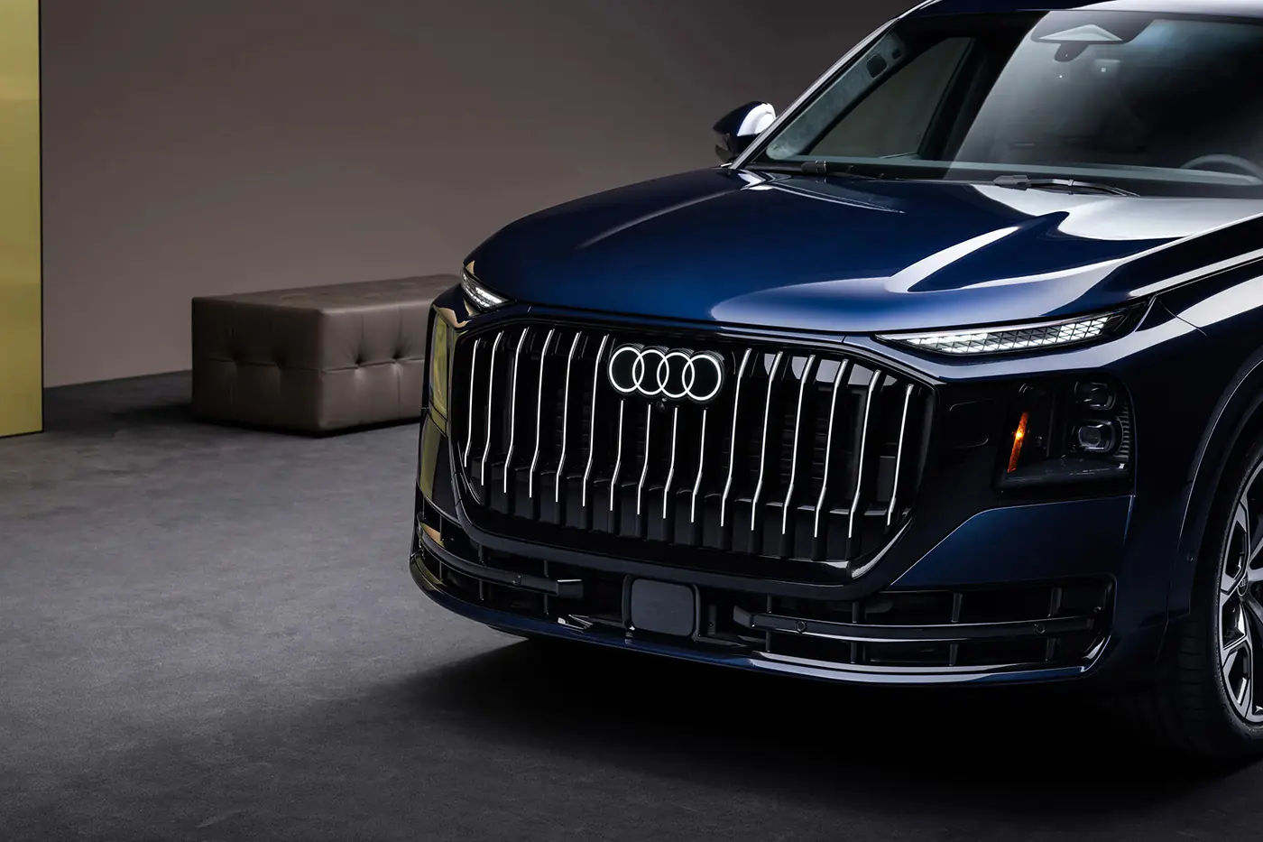 Audi официально представила флагманский внедорожник Q9