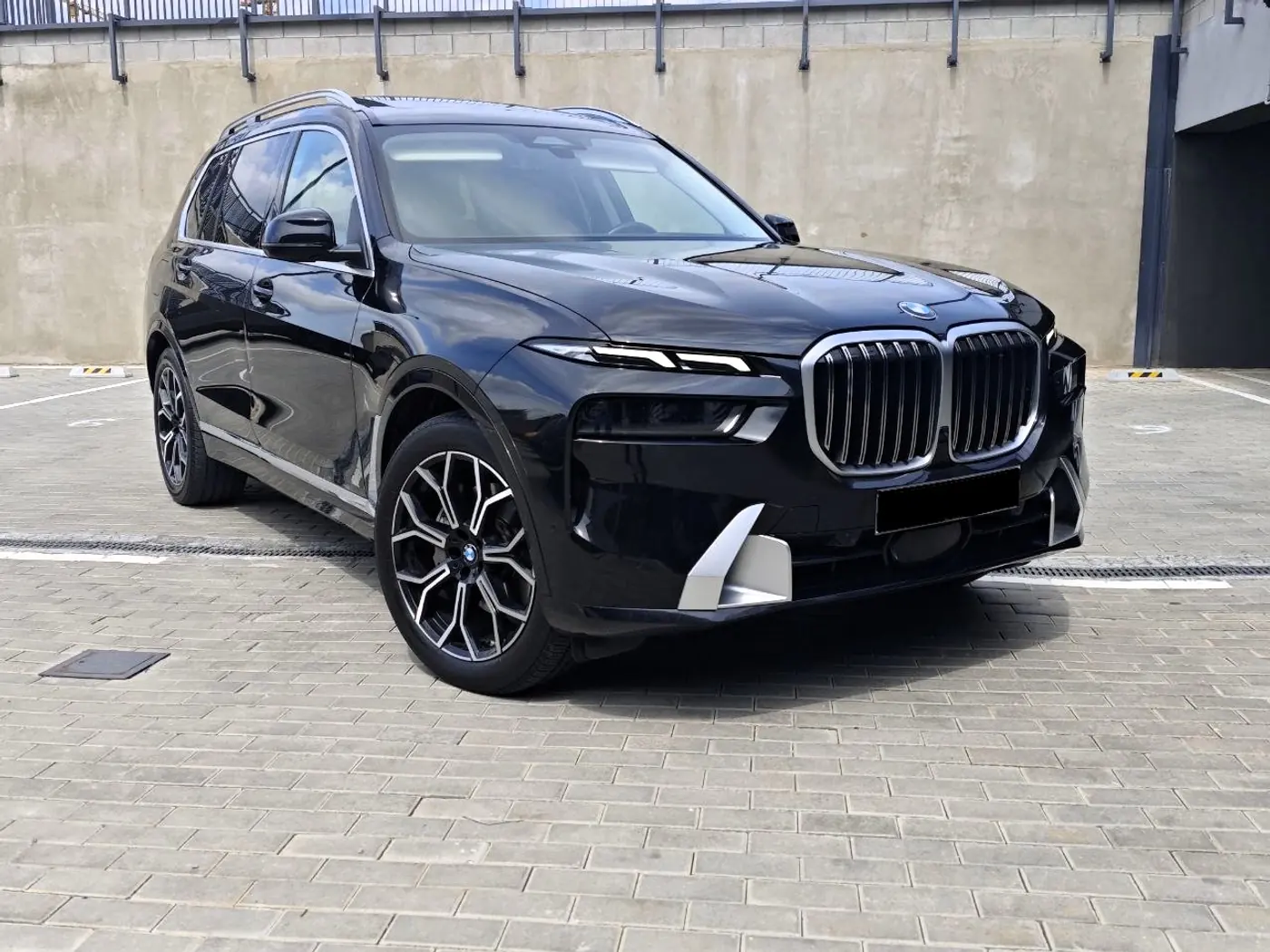 BMW X7 I (G07) Рестайлинг, 2023